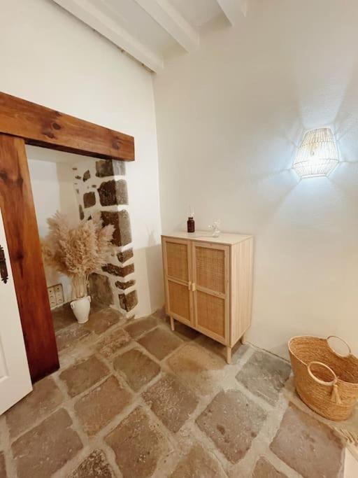 Logis Du Chandelier Le Puy-en-Velay Экстерьер фото